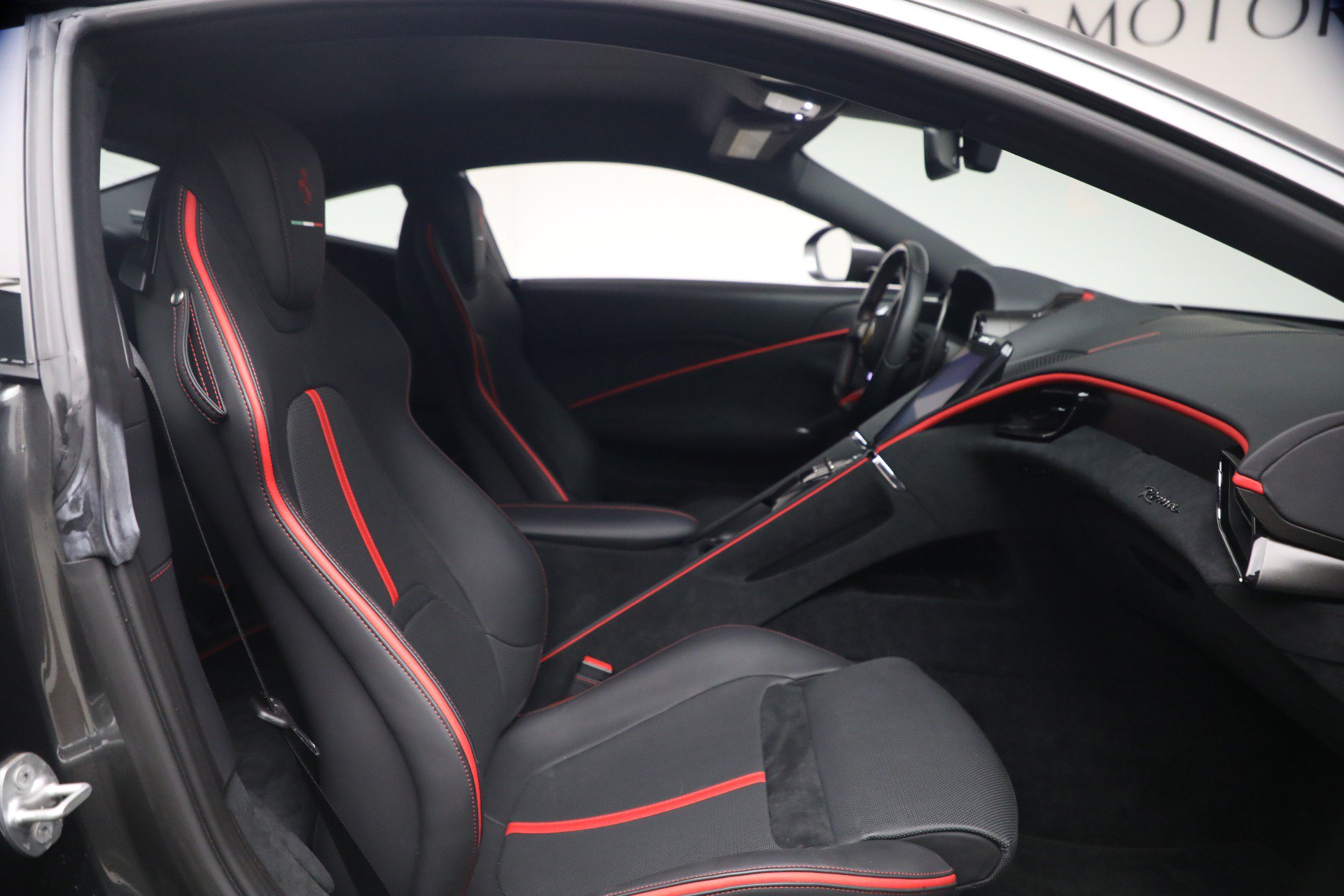 Certified 2023 Ferrari Roma RWD image 18