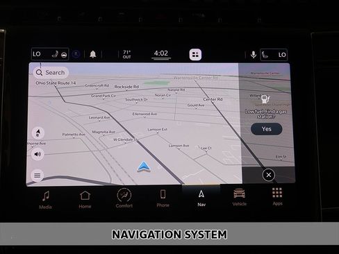 Used 2021 Jeep Grand Cherokee L Overland w/ Luxury Tech Group IV image 3