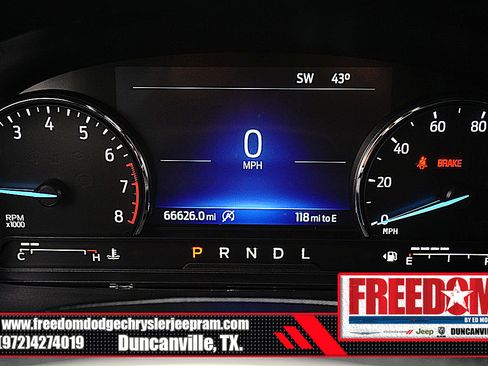 Used 2021 Ford Explorer XLT image 32