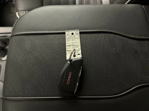 Used 2023 GMC Sierra 1500 AT4X image 22