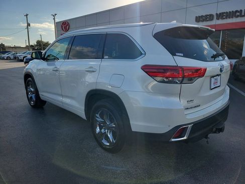 Used 2019 Toyota Highlander Limited image 4