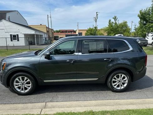 Used 2022 Kia Telluride LX AWD/4WD image 29