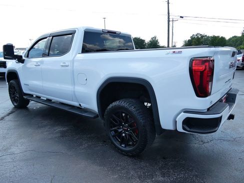 Used 2021 GMC Sierra 1500 Elevation w/ X31 Off-Road Package AWD/4WD image 7