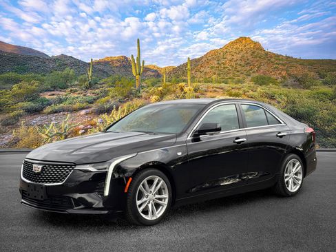 Used 2024 Cadillac CT4 Luxury w/ Cold Weather Package RWD image 8