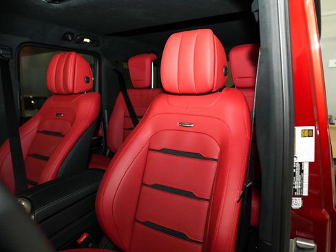 Certified 2024 Mercedes-Benz G 63 AMG 4MATIC image 38