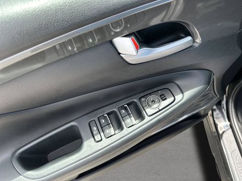 Certified 2023 Hyundai Santa Fe SEL w/ Premium Package FWD image 18