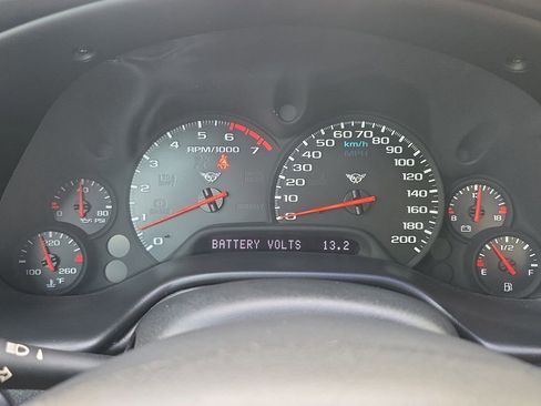 Used 2002 Chevrolet Corvette Convertible w/ Preferred Equipment Group2 RWD image 24