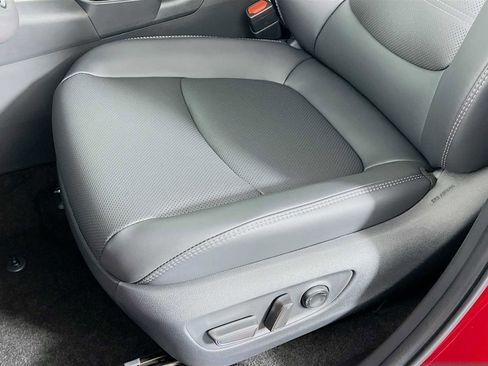 New 2025 Toyota RAV4 Limited image 18