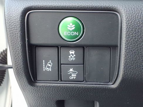 Certified 2017 Honda Accord EX-L image 31