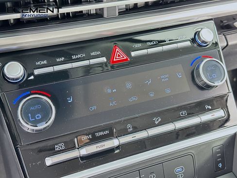New 2026 Hyundai Santa Fe XRT AWD/4WD image 19