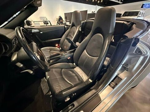 Used 2005 Porsche 911 Carrera S image 16