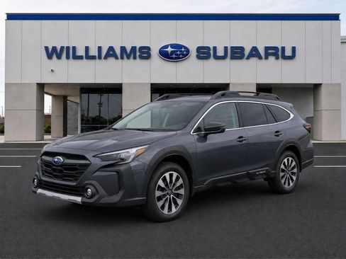 Used 2025 Subaru Outback Limited AWD/4WD image 3
