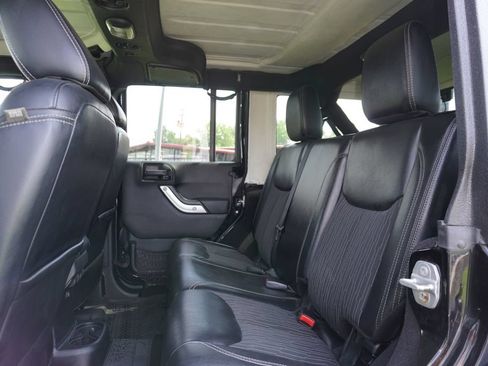 Used 2015 Jeep Wrangler Unlimited Sport AWD/4WD image 26