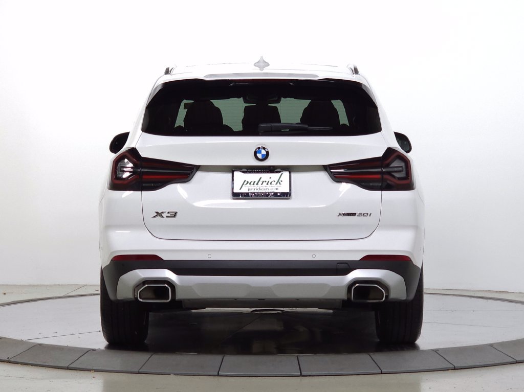 Used 2024 BMW X3 xDrive30i w/ Premium Package w/ZPA AWD/4WD image 7