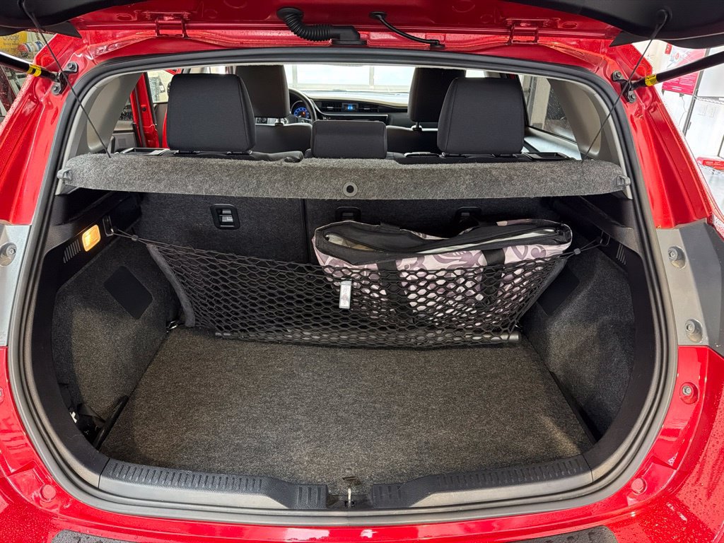 Used 2018 Toyota Corolla iM FWD image 15