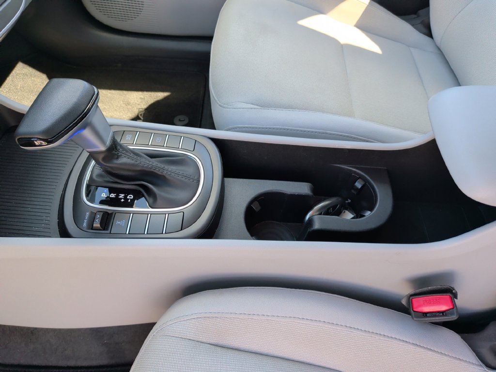 Used 2024 Hyundai Kona SEL AWD/4WD image 20
