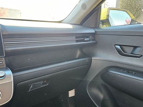 New 2026 Hyundai Kona SE image 21