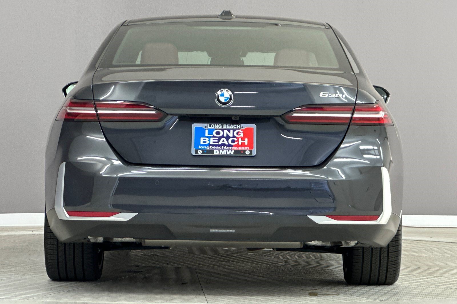 Used 2026 BMW 530i RWD image 9