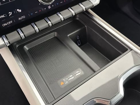 New 2026 GMC Acadia Elevation image 63