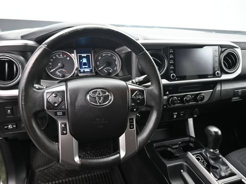 Used 2021 Toyota Tacoma SR5 w/ Trail Edition AWD/4WD image 14