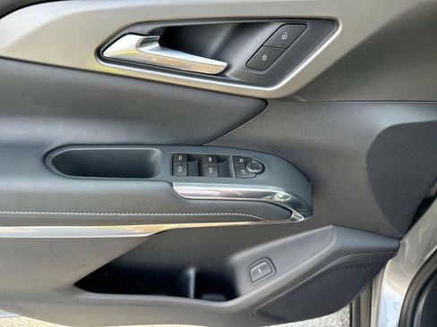 New 2026 Chevrolet Traverse LT FWD image 15