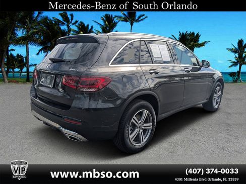 Certified 2021 Mercedes-Benz GLC 300 4MATIC image 3