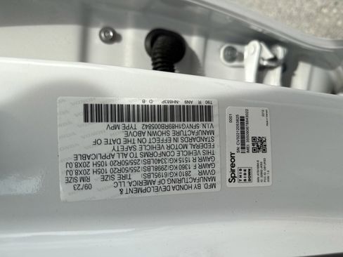 Used 2024 Honda Pilot Elite image 31