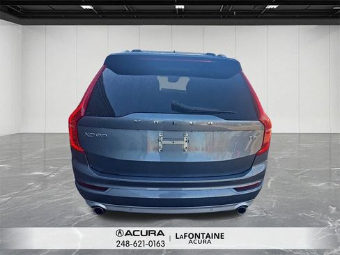 Used 2018 Volvo XC90 T5 Momentum image 6
