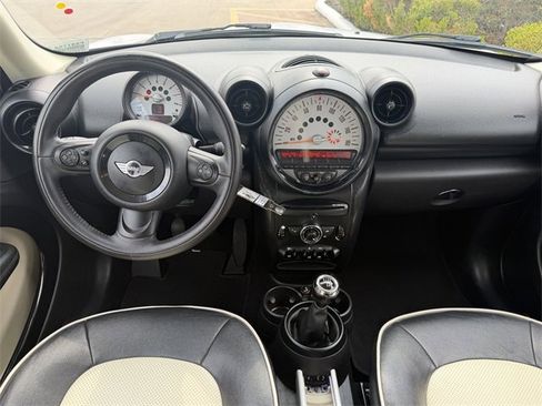 Used 2014 MINI Cooper Countryman image 10