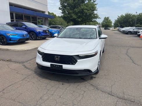 Used 2024 Honda Accord LX image 32