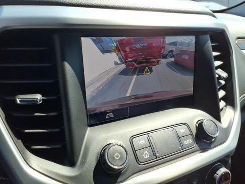 Used 2023 GMC Acadia SLT w/ Elevation Edition image 27