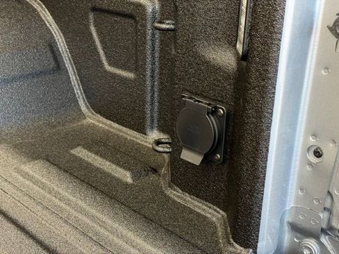 New 2026 Chevrolet Silverado 1500 RST w/ Z71 Off-Road Package image 5