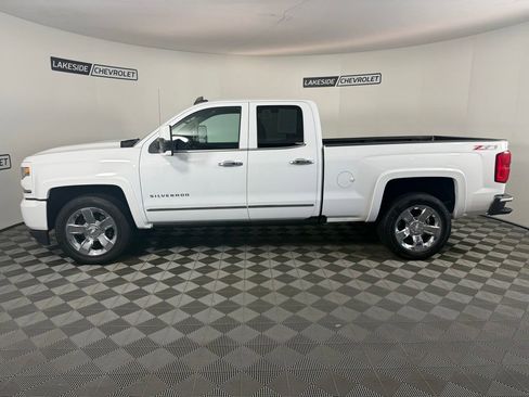 Used 2017 Chevrolet Silverado 1500 LTZ Z71 w/ LTZ Plus Package AWD/4WD image 3