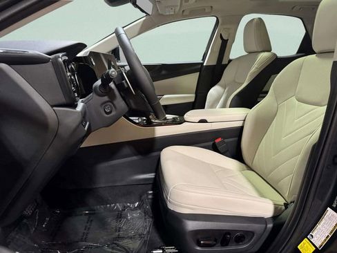 Used 2026 Lexus NX 350 AWD w/ Luxury Package image 28