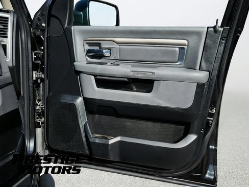 Used 2018 RAM 1500 Big Horn AWD/4WD image 33