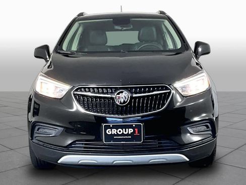 Certified 2022 Buick Encore Preferred AWD/4WD image 4
