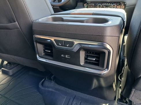 Certified 2025 Chevrolet Silverado 1500 High Country w/ High Country Premium Package AWD/4WD image 35