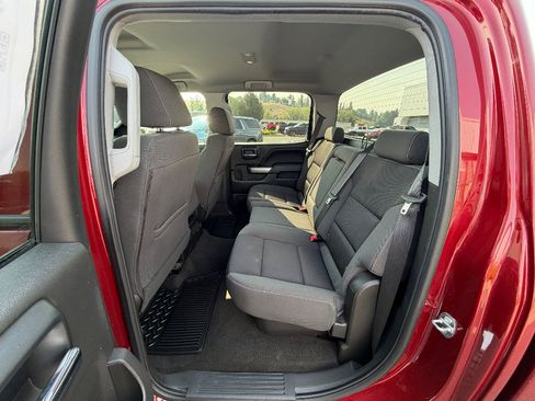 Used 2018 Chevrolet Silverado 1500 LT w/ All Star Edition AWD/4WD image 3