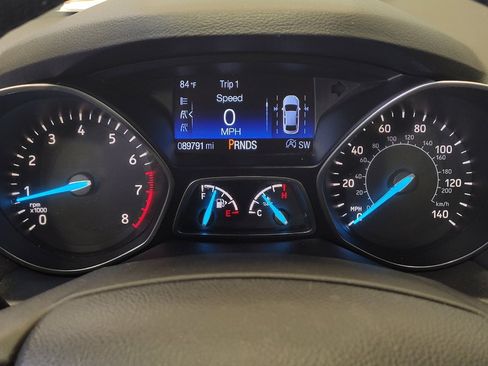 Used 2017 Ford Escape Titanium w/ Equipment Group 301A AWD/4WD image 23