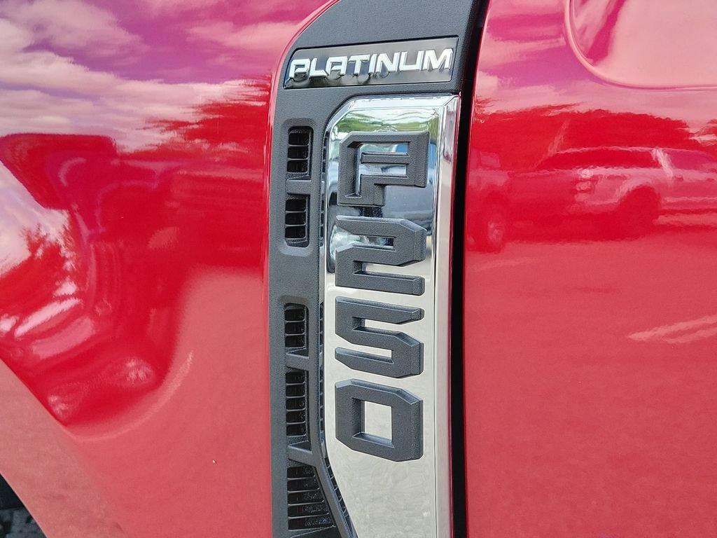 New 2026 Ford F250 Platinum w/ Platinum Plus Package AWD/4WD image 6