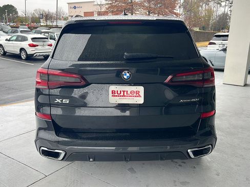 Certified 2022 BMW X5 xDrive40i w/ M Sport Package image 5