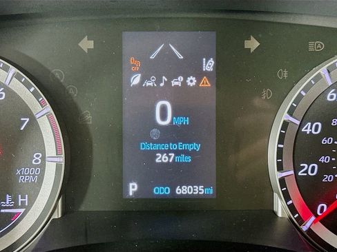 Used 2022 Toyota Highlander LE image 15