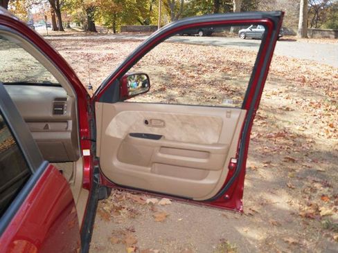 Used 2004 Honda CR-V EX image 23