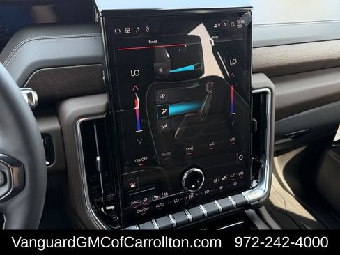 New 2026 GMC Yukon XL Denali Ultimate AWD/4WD image 16