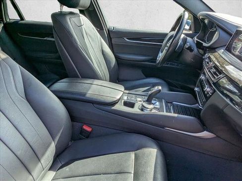 Used 2019 BMW X6 sDrive35i w/ Convenience Package RWD image 21