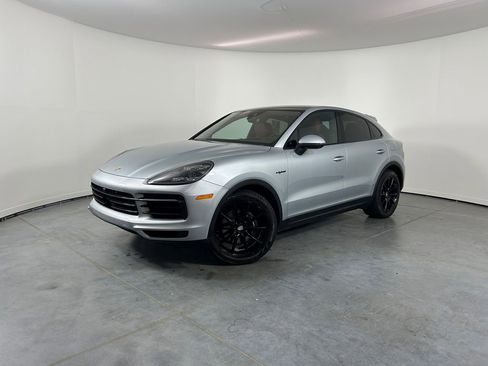 Used 2022 Porsche Cayenne E-Hybrid Coupe AWD/4WD image 1