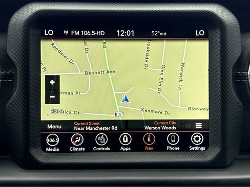 Used 2021 Jeep Wrangler Unlimited Sahara w/ Cold Weather Group image 21