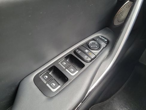 Used 2019 Kia Stinger Premium RWD image 28
