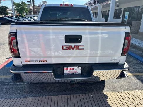 Used 2018 GMC Sierra 1500 SLT w/ Texas SLT Premium Package AWD/4WD image 4