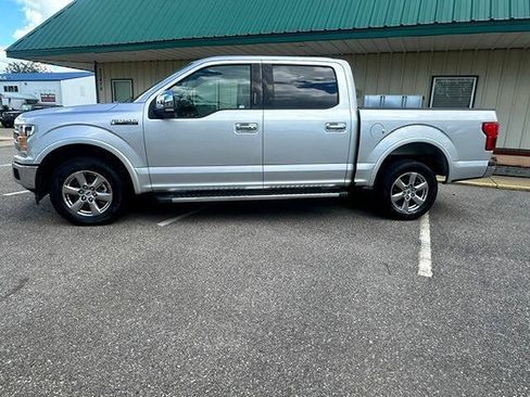 Used 2018 Ford F150 Lariat RWD image 3